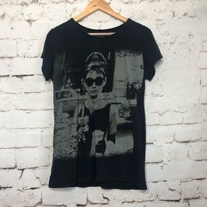 Audrey Hepburn Breakfast at Tiffany’s T-shirt